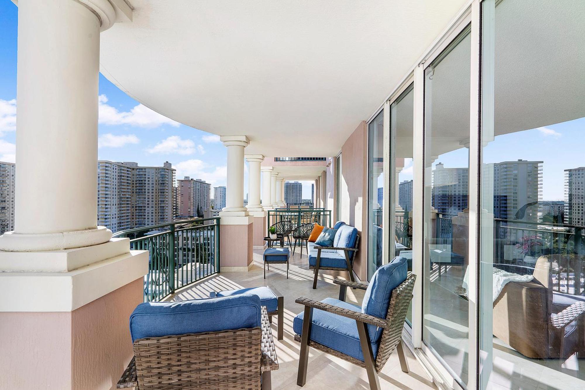 King David By The Ocean Apartment Маями Бийч Екстериор снимка